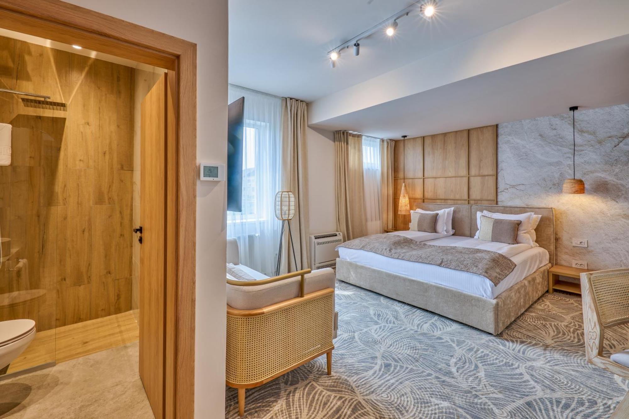 Hotel Serenity Timisoara Exterior photo
