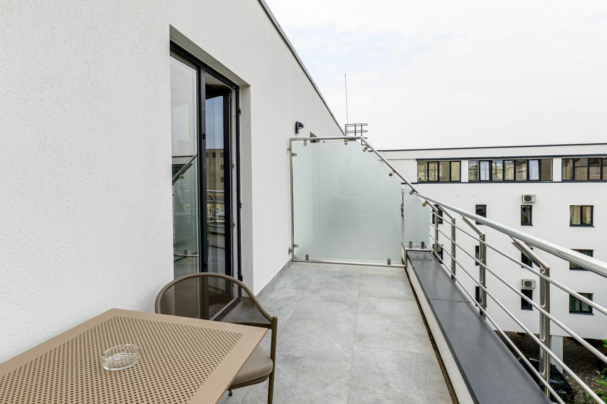 Hotel Serenity Timisoara Exterior photo
